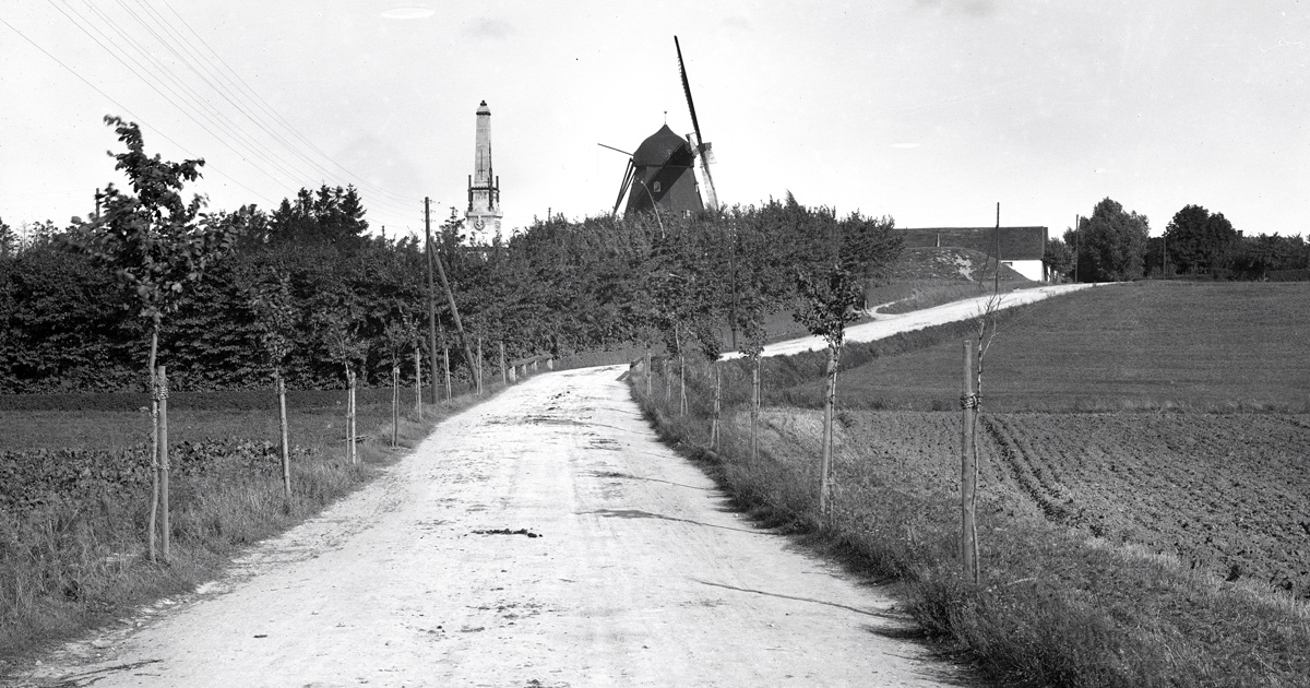 Kävlingevägen i Lund och Lerbäckshög omkring år 1900