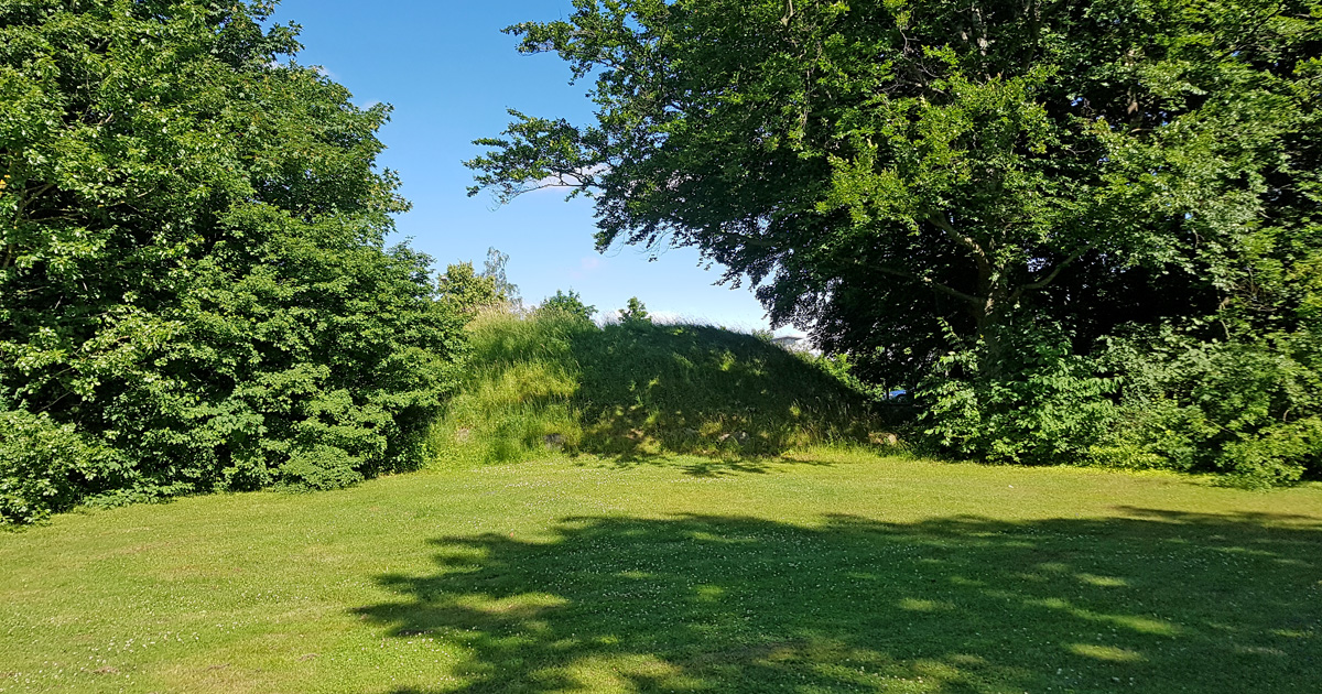 Gravhögen från bronsåldern som kallas för Lerbäckshög som var samlingsplats för skånska landstinget i Lund under medeltiden